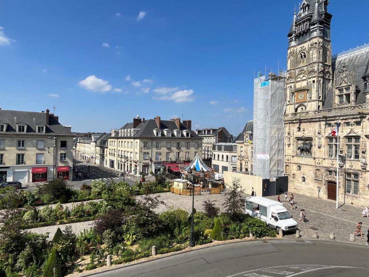 Appartement Exceptionnel En Ultra Centre Ville Compiègne Exteriér fotografie