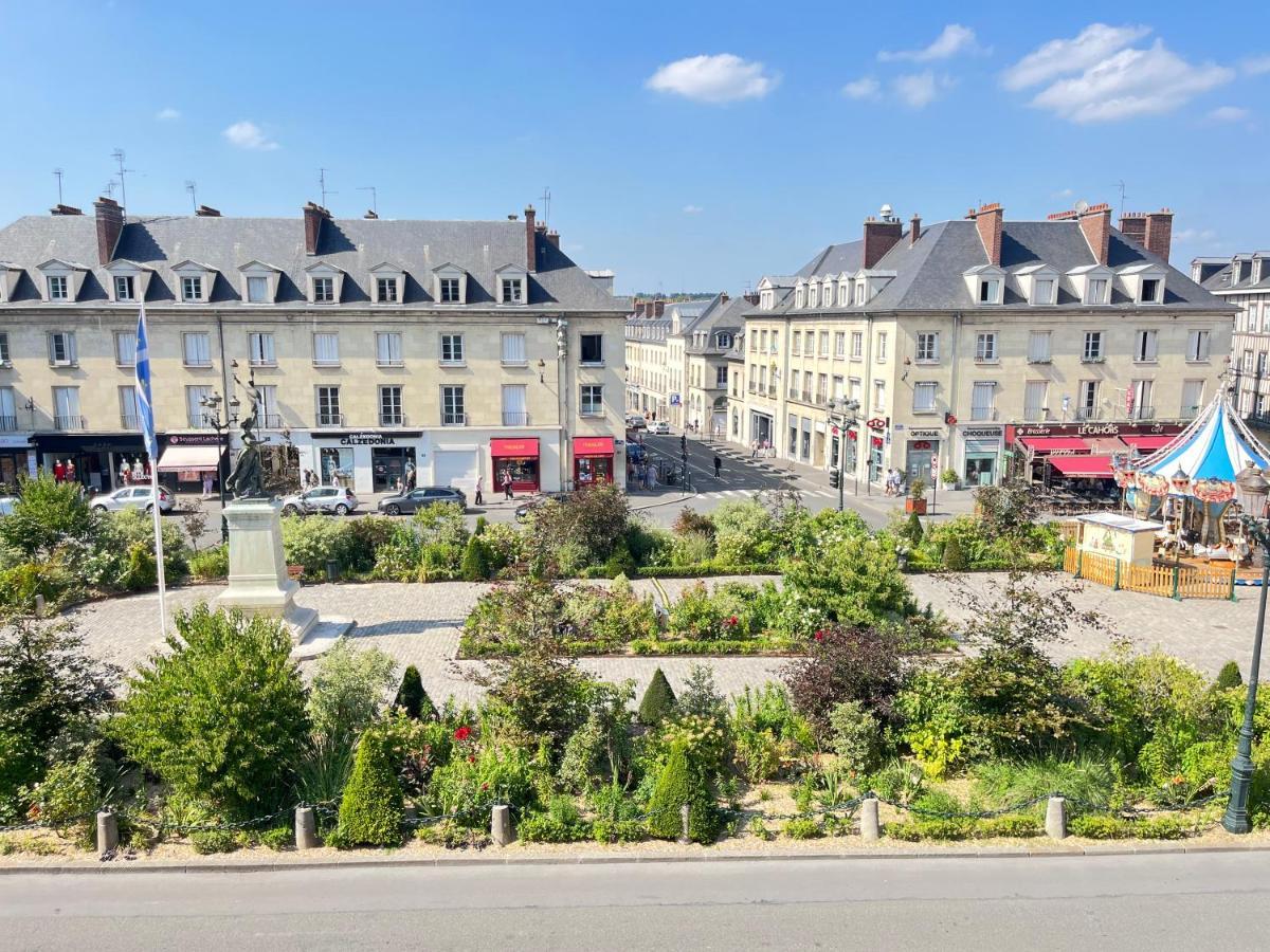 Appartement Exceptionnel En Ultra Centre Ville Compiègne Exteriér fotografie